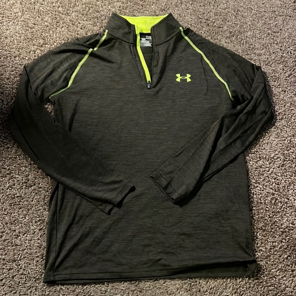 Under Armour Tech Active Pullover - Picture 2 of 5